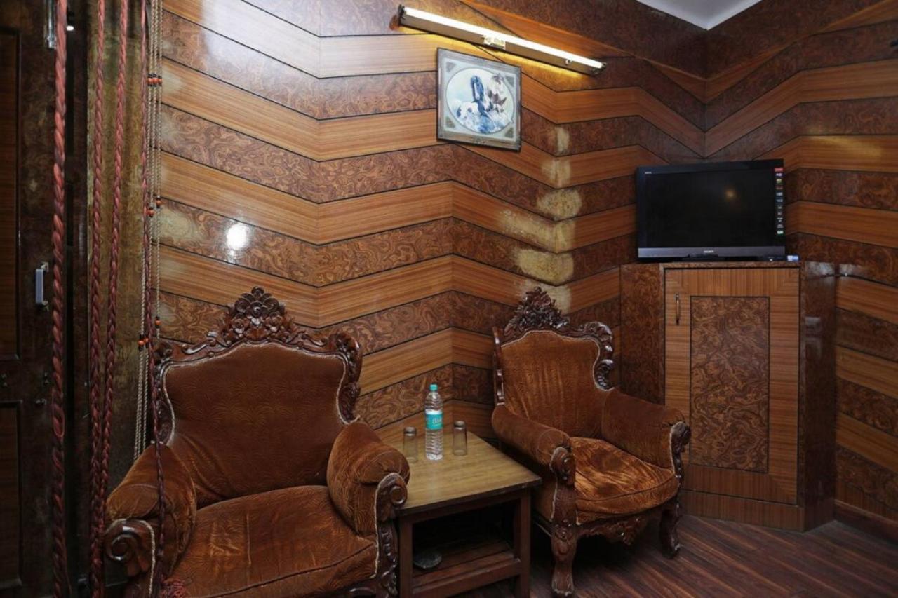 Goroomgo Ankur View Mall Road - Prime Location With Luxury Hotel Nainital